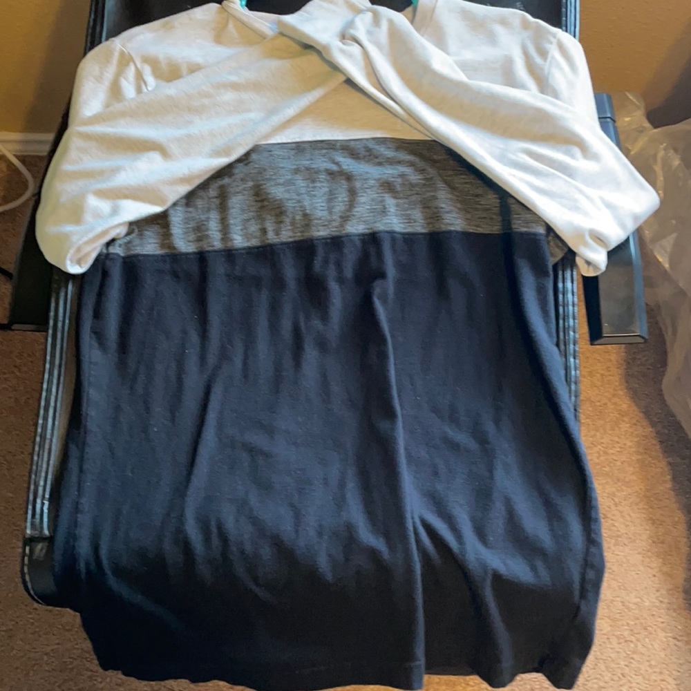 American eagle long sleeve shirt